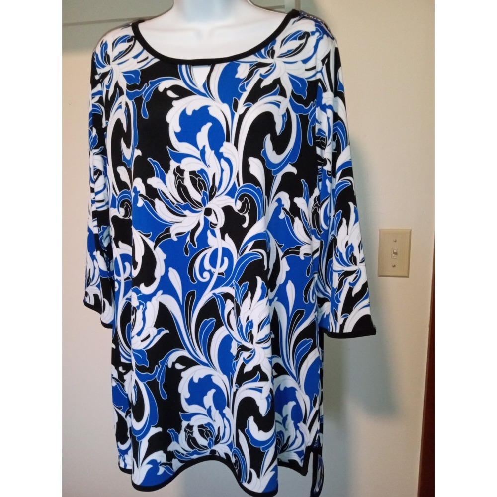 Women's CHRISTOPHER‎ & BANKS Blue Multi Color Floral 3/3 Sleeve Shirt-Size Large